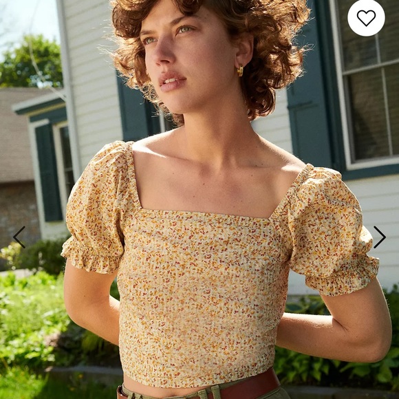 Madewell Hopewell Puff-Sleeve Crop Top in Cottage Garden - Picture 4 of 11